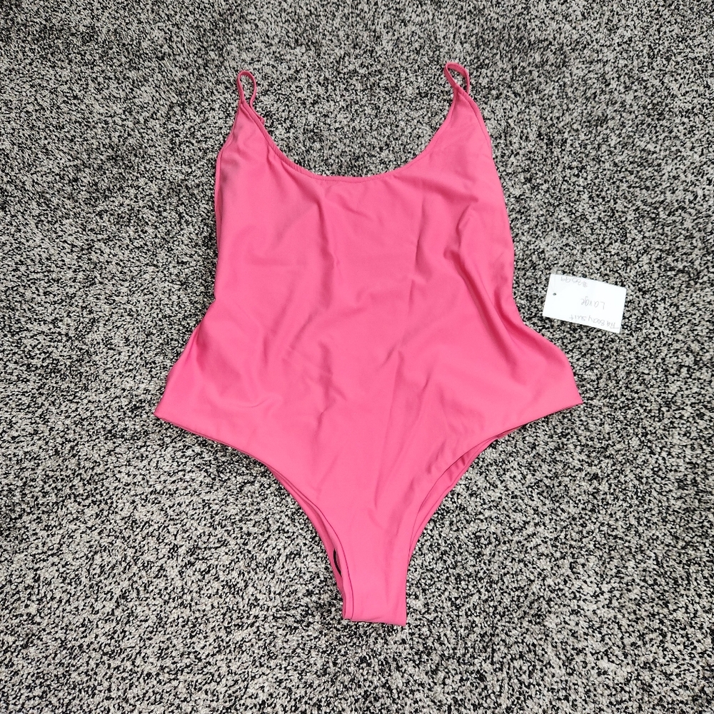 Pink silky bodysuit‎  Makers Of Dreams, low Back, Side Cutout Women's Size Large